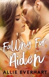 Читати книгу Falling for Aiden